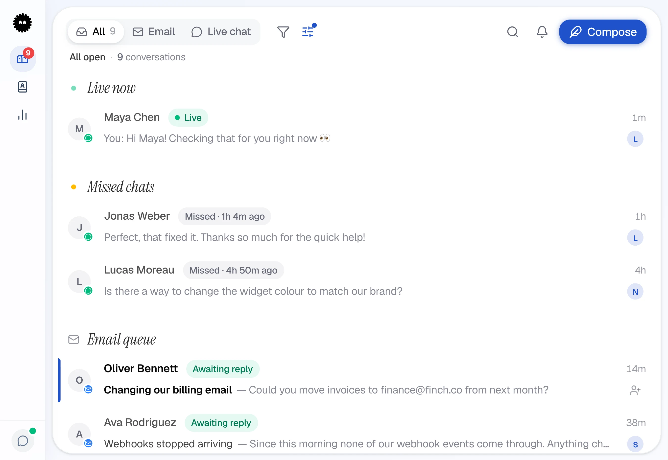 The same chat, now marked Live with the first reply